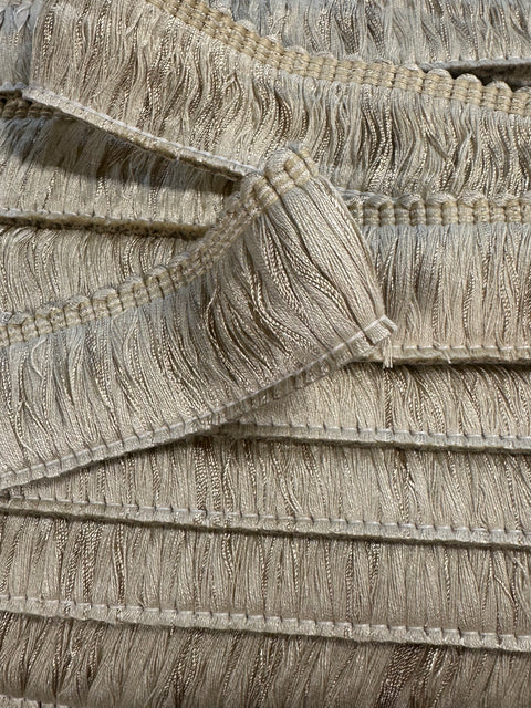 BF4018 24 Champagin Belagio Brush Fringe