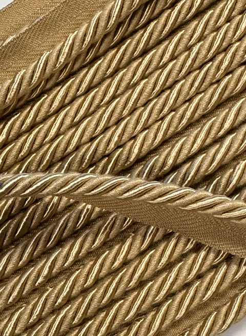 BC10008/28 1/4 inch Tan Lip Cord
