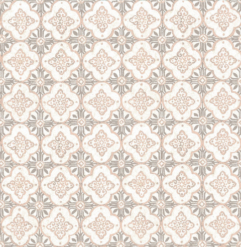 Geo Pink Quatrefoil Wallpaper