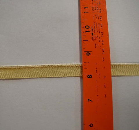 BM300 838 Classical Elements 1/8 inch Micro Lip Cord Trim