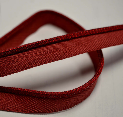 BM300 861 Classical Elements 1/8 inch Micro Lip Cord Trim