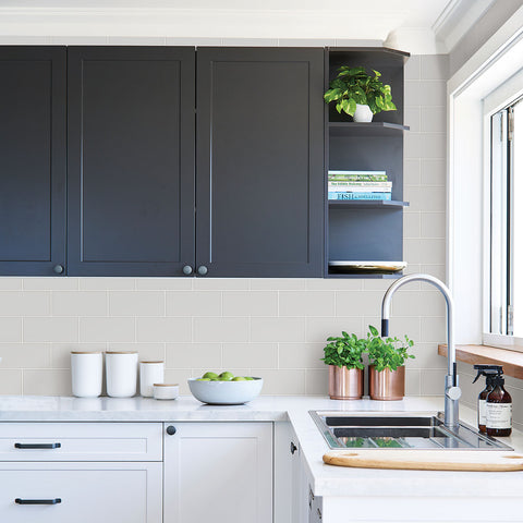 2767-23752 Galley Light Grey Subway Tile Wallpaper