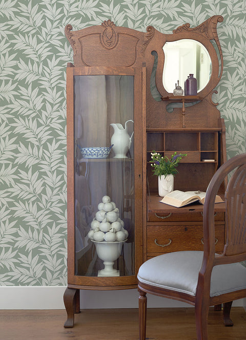 2970-26122 Morris Green Leaf Wallpaper