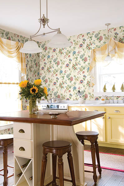 3123-02211 Chrysanthemum Multicolor Jacobean Wallpaper