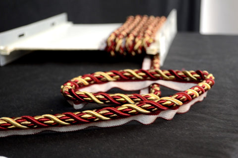 1034T Red Gold Lip Cord Trim