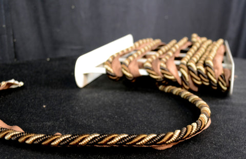 BC10003 02/06 Belagio Lip Cord