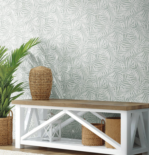 CV4434 Light Green White Oahu Fronds Wallpaper