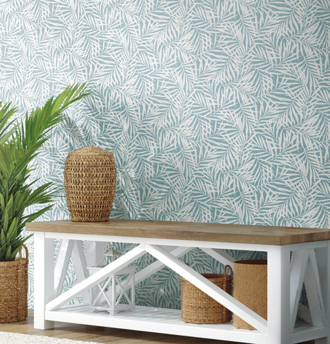 CV4435 Light Blue White Oahu Fronds Wallpaper