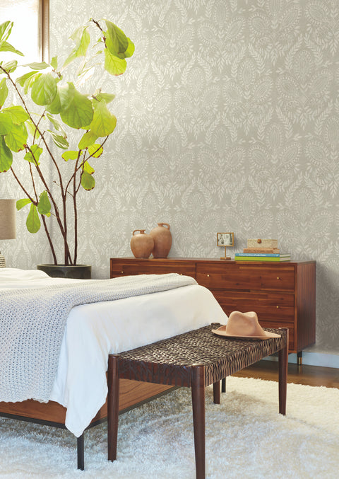 BO6731 Off White Laurel Damask Wallpaper