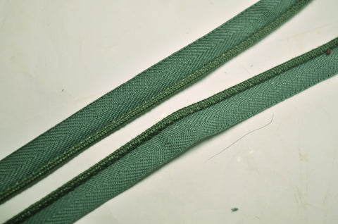 BM300 287 Classical Elements 1/8 inch Micro Lip Cord Trim